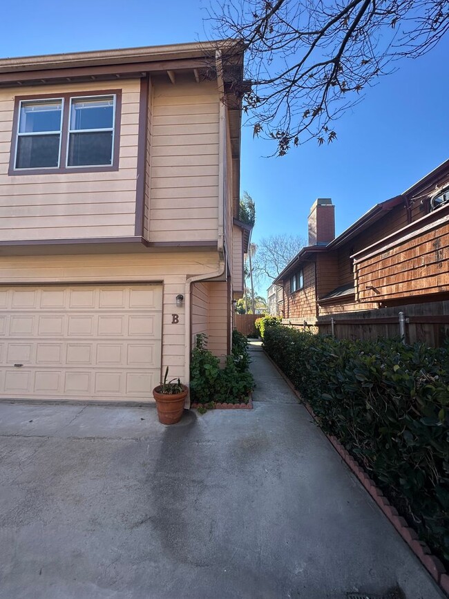 property at 1811 Bath St