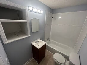 126 House Cir in Carrollton, GA - Building Photo - Building Photo