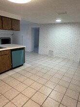 4950 Fleetwood St in New Port Richey, FL - Building Photo - Building Photo