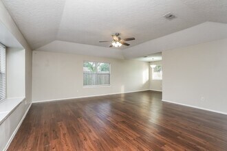 21035 Rivershadows Ln in Spring, TX - Building Photo - Building Photo