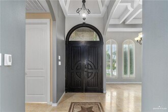 614 Hackberry Ave in Mission, TX - Building Photo - Building Photo