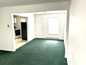 100 Carter Dr in Princeton, WV - Foto de edificio - Building Photo