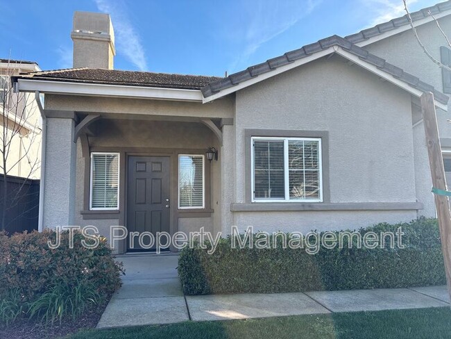 1576 Morning Glory Ln in Roseville, CA - Building Photo - Building Photo