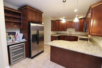 13254 W Heiden Cir in Lake Bluff, IL - Building Photo - Building Photo