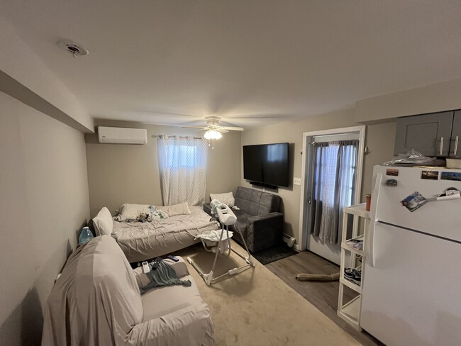 40 Old Northport Rd, Unit first floor