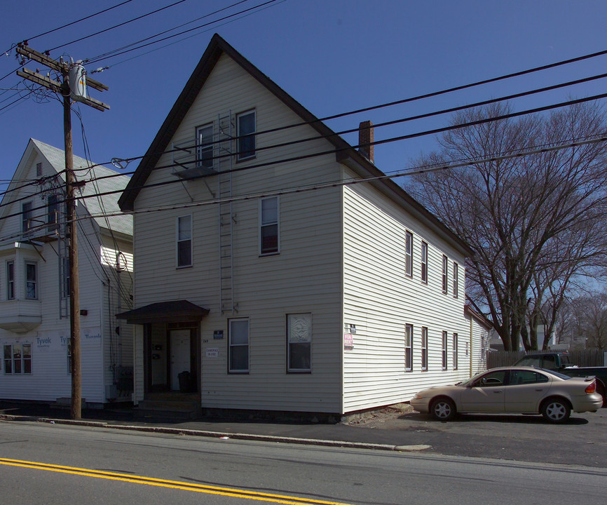 269 Bay St in Taunton, MA - Building Photo