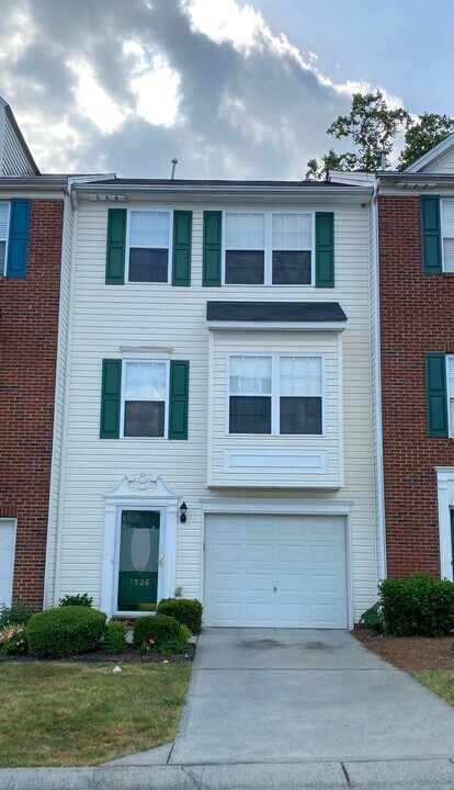 1526 Royal Auburn Ave in Fort Mill, SC - Building Photo