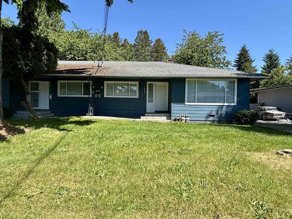 103A 103A Ave in Surrey, BC - Building Photo