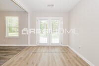 9375 Woodknoll Way photo'