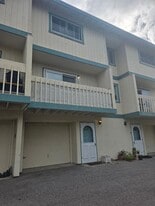 420 Dela Vina Ave in Monterey, CA - Building Photo