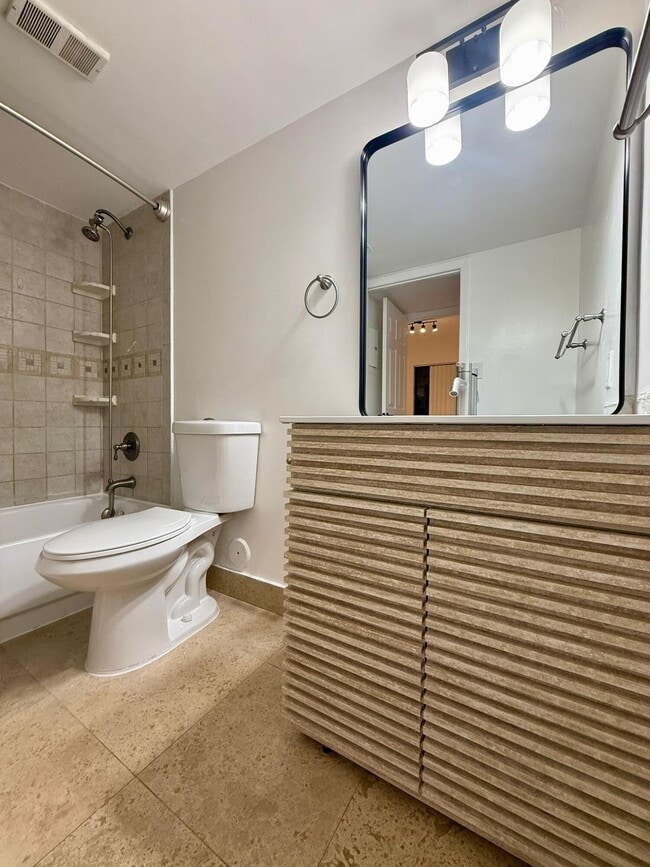 property at 530 S Park Rd