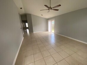 2591 Malibu Cir in Orange Park, FL - Building Photo - Building Photo