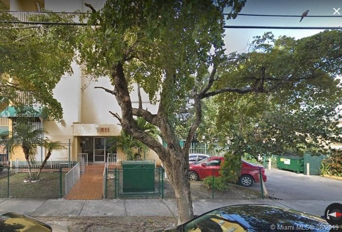 1855 SW 1st St-Unit -503 in Miami, FL - Building Photo