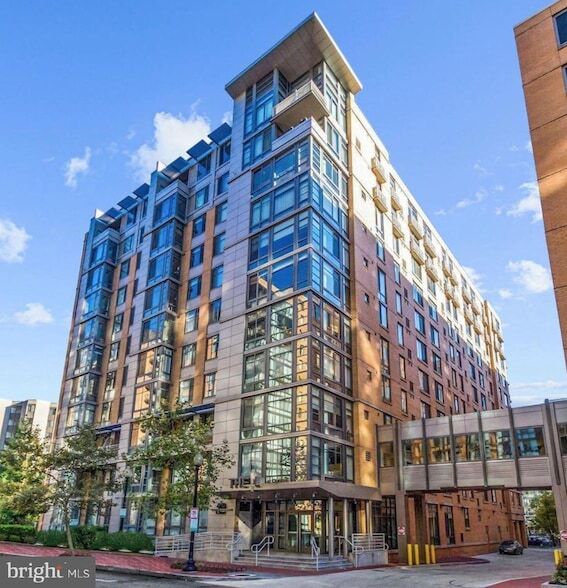 property at 440 L St NW