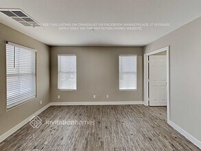 8940 Brian Christopher Ave in Las Vegas, NV - Foto de edificio - Building Photo