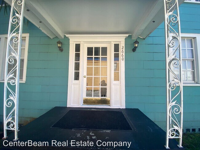 2660 Gale Ct in Jacksonville, FL - Foto de edificio - Building Photo