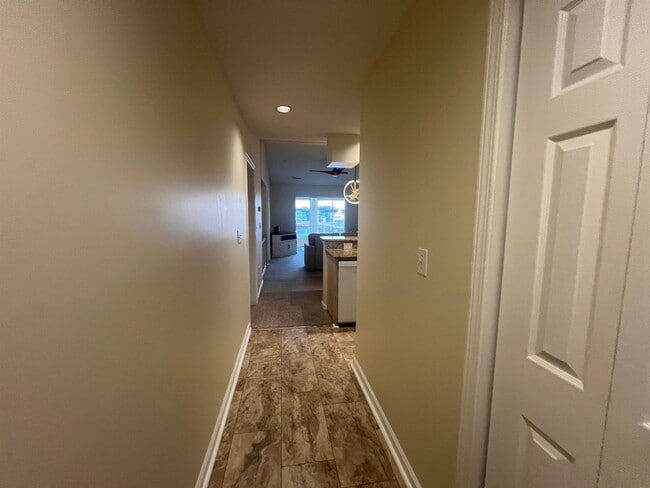 4622 Greenbriar Dr in Little River, SC - Building Photo - Building Photo