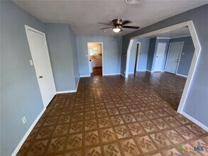 1007 Houston St in Killeen, TX - Building Photo - Building Photo