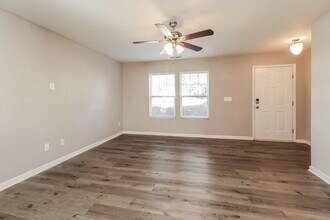 7211 Waldon Park Lane in Charlotte, NC - Building Photo - Building Photo