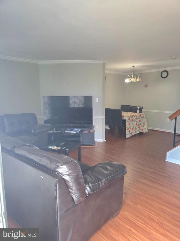 property at 4686 Joanna Ct