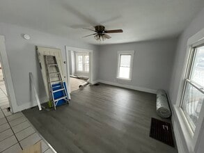 769 Sherman Ave in Sharon, PA - Building Photo - Building Photo