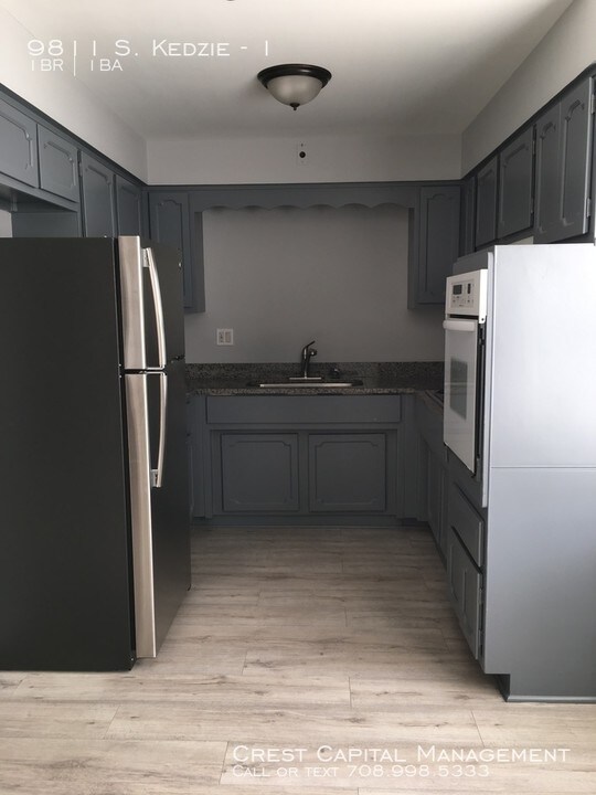 9811 S Kedzie Ave-Unit -1 in Evergreen Park, IL - Building Photo