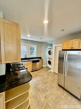 58 Saxton St, Unit 2 in Boston, MA - Building Photo - Building Photo
