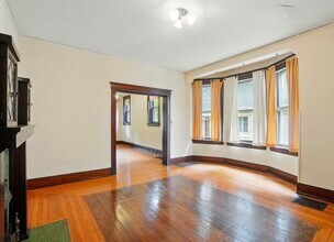 513 Howell Ave, Unit 513 in Cincinnati, OH - Building Photo - Building Photo