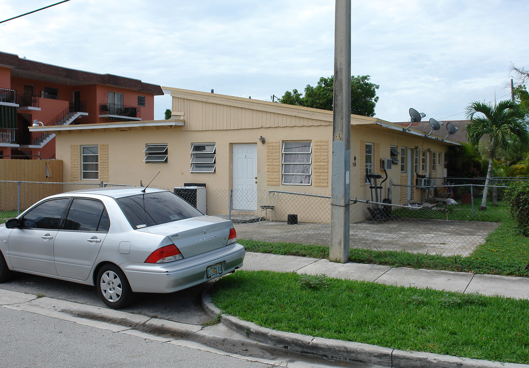 901 SW 5th Ave in Miami, FL - Building Photo