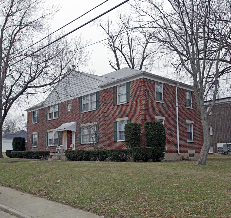 2234 Ravenwood Ave in Dayton, OH - Building Photo