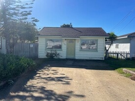 1324 Longbranch Ave in Grover Beach, CA - Building Photo