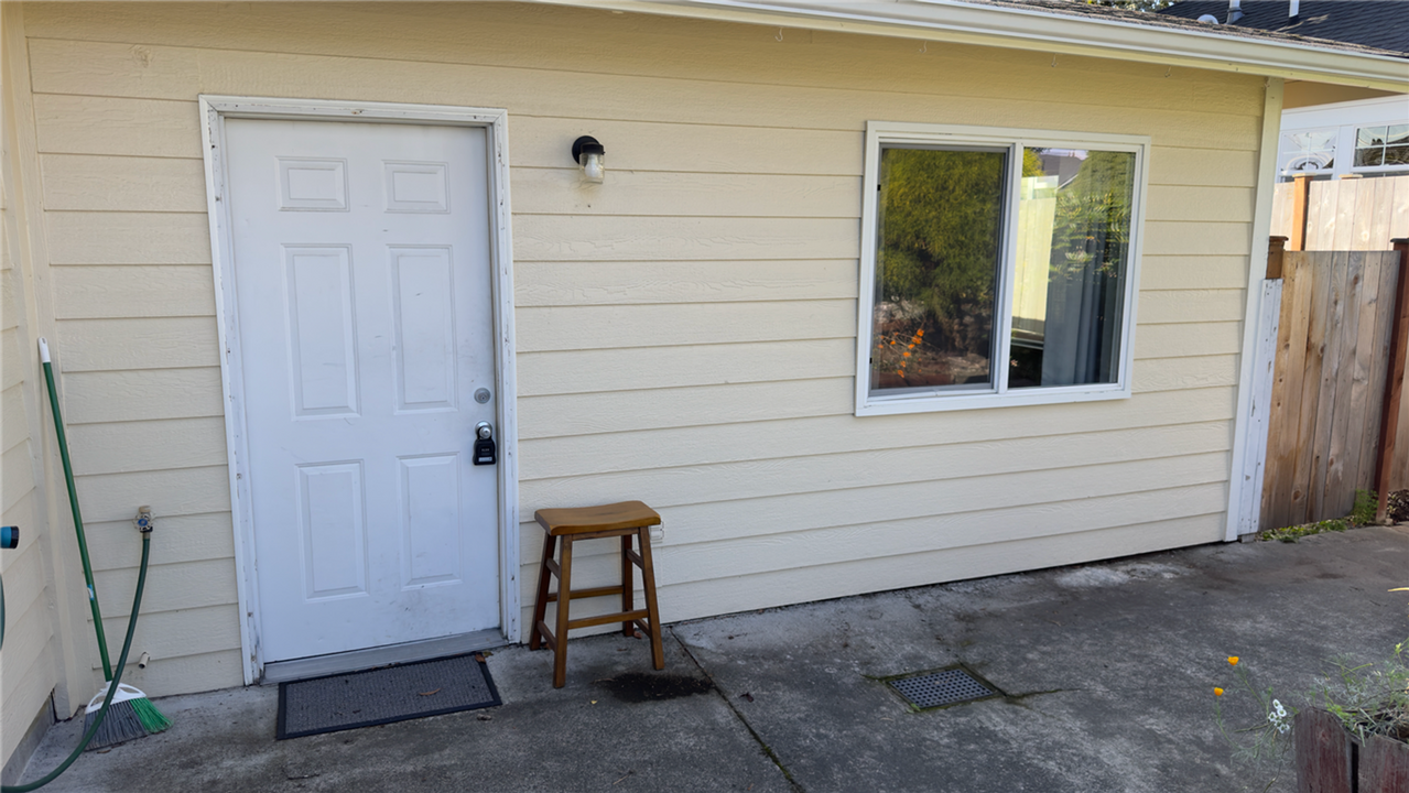 417 S 11th St in Mount Vernon, WA - Building Photo