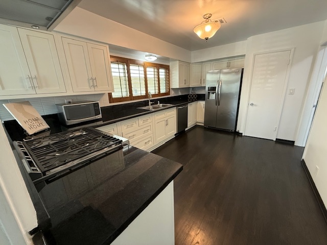 3840 Overland Ave, Unit 4 in Culver City, CA - Building Photo - Building Photo