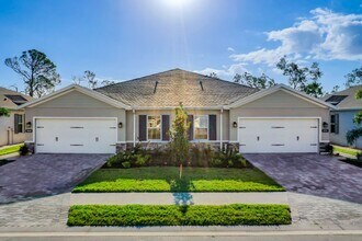 1826 West Palms Drive in Port Charlotte, FL - Building Photo - Building Photo