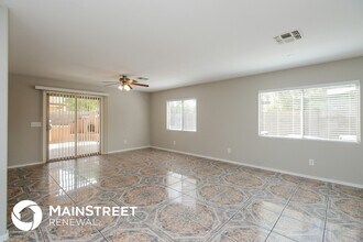 8341 W Hughes Dr in Phoenix, AZ - Building Photo - Building Photo