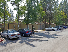 The Redwoods Apartamentos