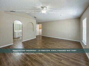 3165 Hoover Dr in Deltona, FL - Foto de edificio - Building Photo