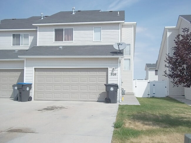 property at 520 W 2nd St