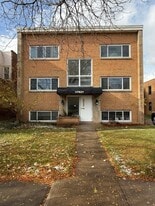 17927 Lakeshore Blvd in Cleveland, OH - Building Photo