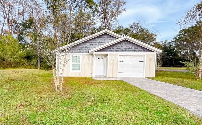 5301 Oaktrail Ln in Jacksonville, FL - Foto de edificio