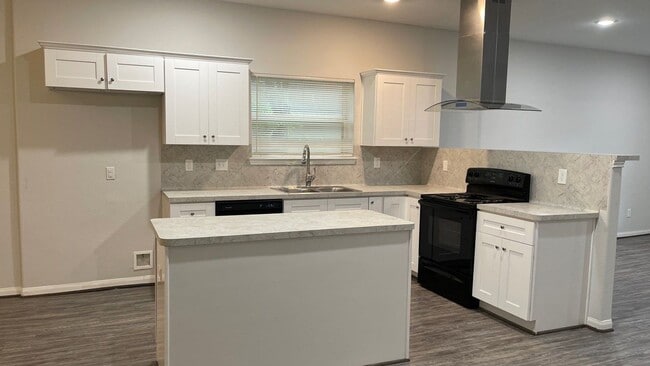 4209 Mallow St in Houston, TX - Building Photo - Building Photo