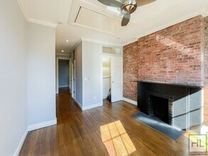 Leroy Street, Unit 02A in New York, NY - Building Photo - Building Photo