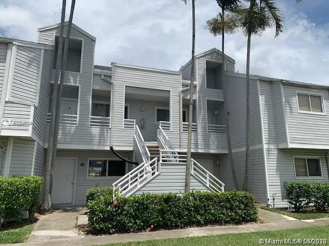 3425 NW 44th St-Unit -10G in Lauderdale Lakes, FL - Building Photo