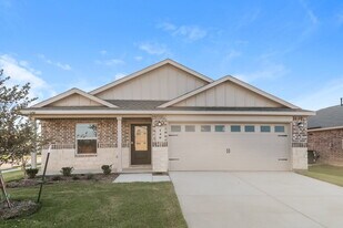 140 Glenwood Dr in Balch Springs, TX - Building Photo