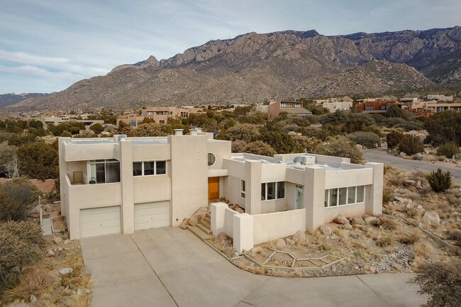 property at 1030 Red Oaks Loop NE