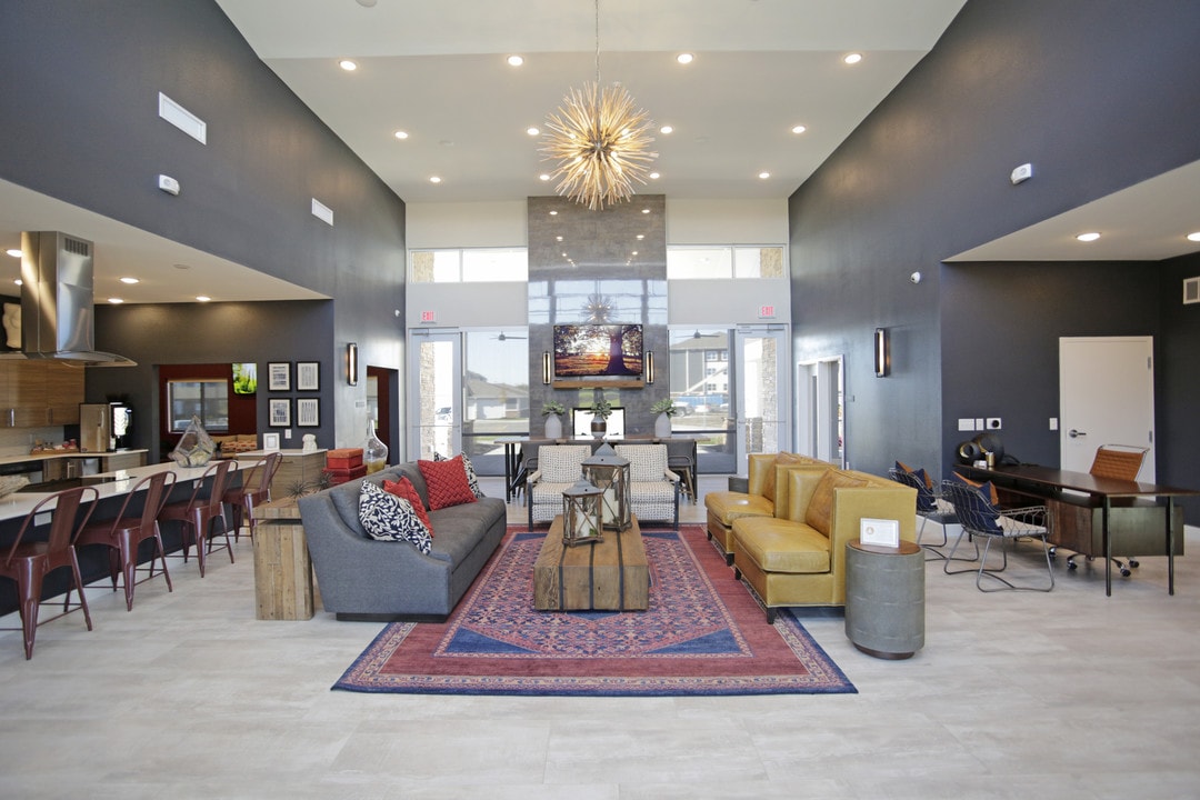 Kinsley Forest in Kansas City, MO - Building Photo