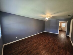 527 E 7th Ave in Tallahassee, FL - Building Photo - Building Photo