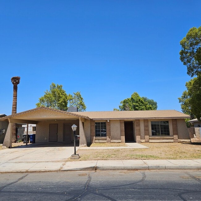 property at 2536 W 22nd St