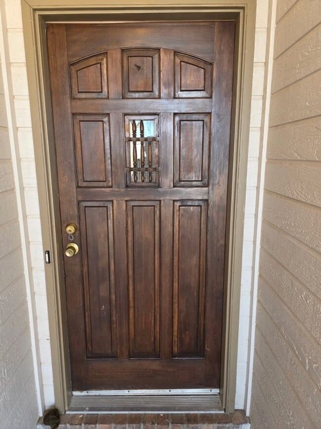 1469 Challenger Ave in Alamogordo, NM - Building Photo - Building Photo