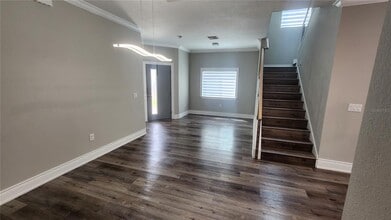 1968 Greenbriar Ter in Davenport, FL - Building Photo - Building Photo